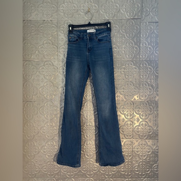 Enjean Super High Rise Waist Light Dark Wash Denim Flare Jeans - Picture 1 of 5